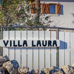Laura Villa Vrh (Krk)
